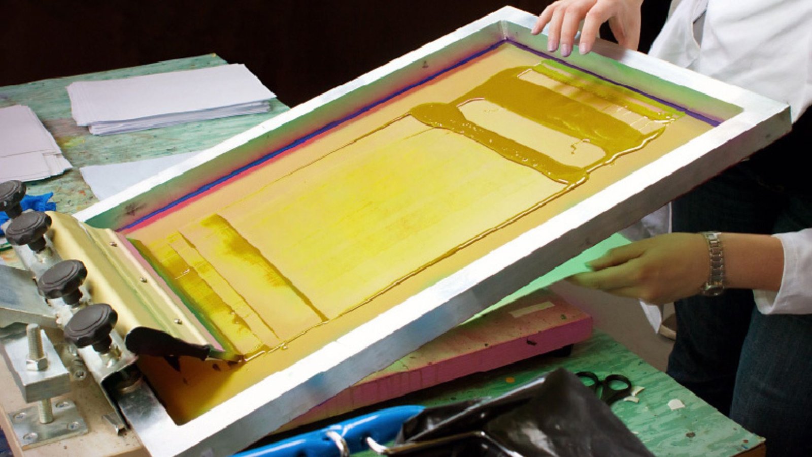 What Are Common Challenges In Screen Printing